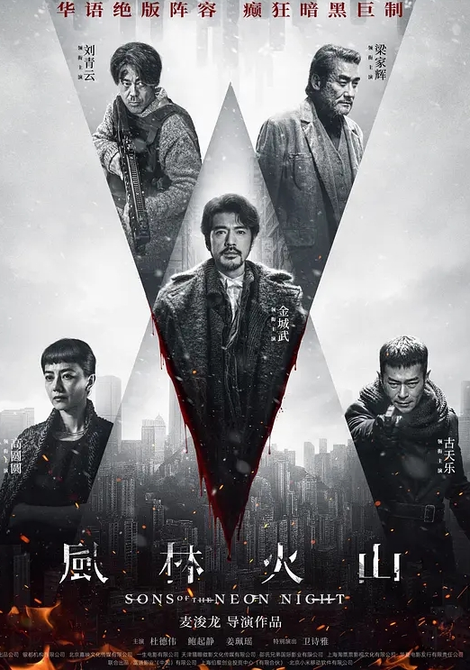 妹子在街上露屁股走街哦秀性感的屁股 - 奶糖视频