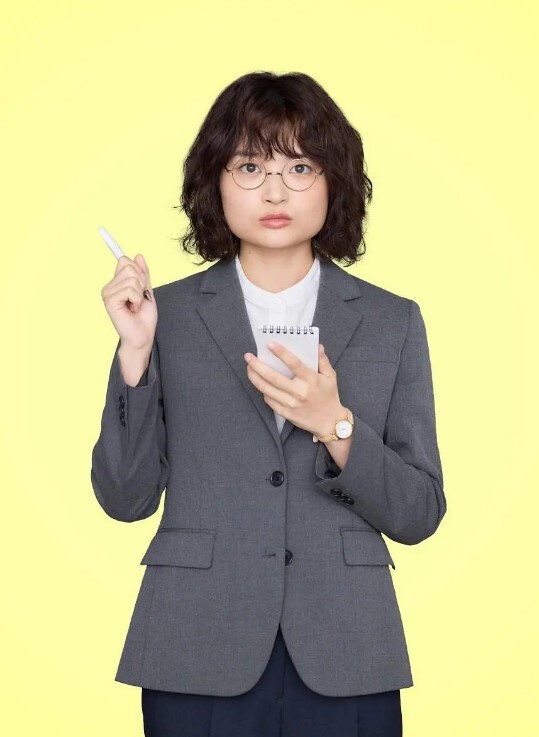 纹身猛男享受性感女模催情按摩肉棒 - 奶糖视频